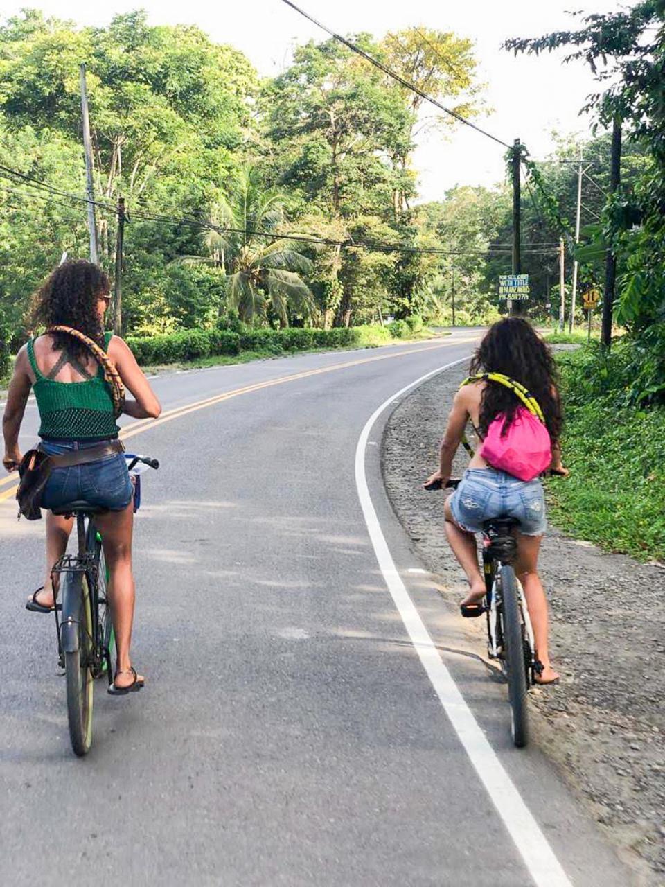 Namaitami Casa Hermosa Con Ac Y Piscina A Solo 650 Metros Del Parque Nacional Cahuita Exterior foto